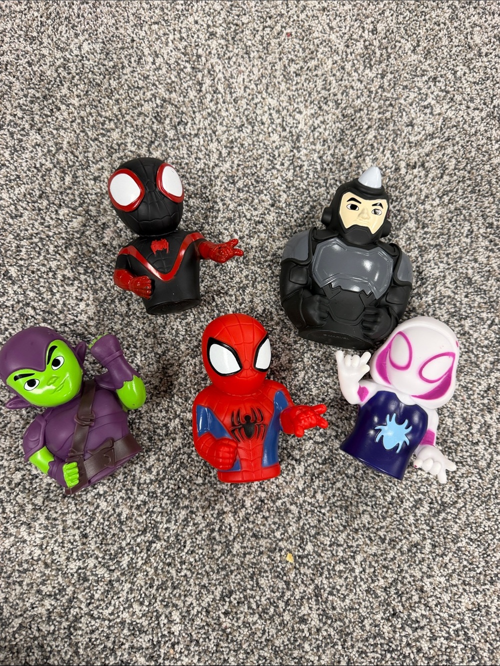 Spidey bath toys